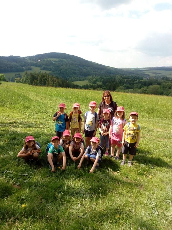 obrázek zpráva Náš první den na škole v přírodě