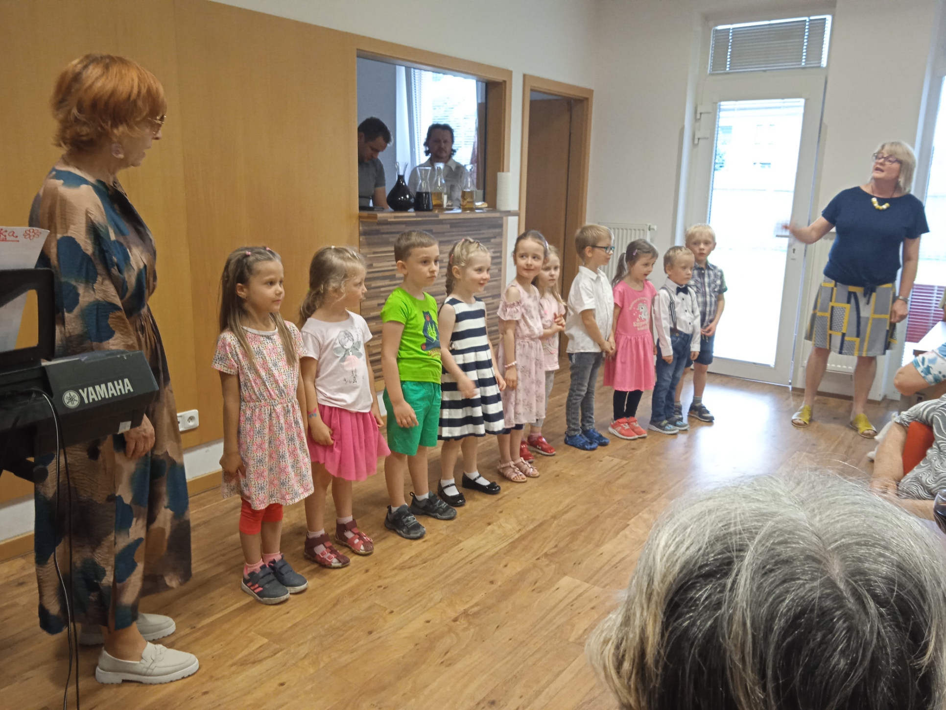 obrázek zpráva Fialový klíček zpíval seniorům