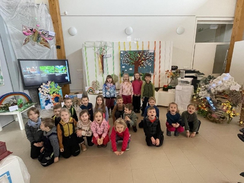 obrázek zpráva Oranžový klíček navštívil výstavu v MŠ Podzámčí